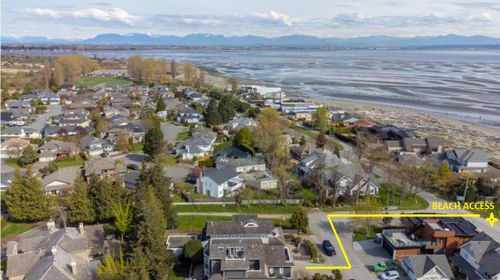 Beach Access - 0ne minute walk at 383 67a Street, Boundary Beach, Tsawwassen